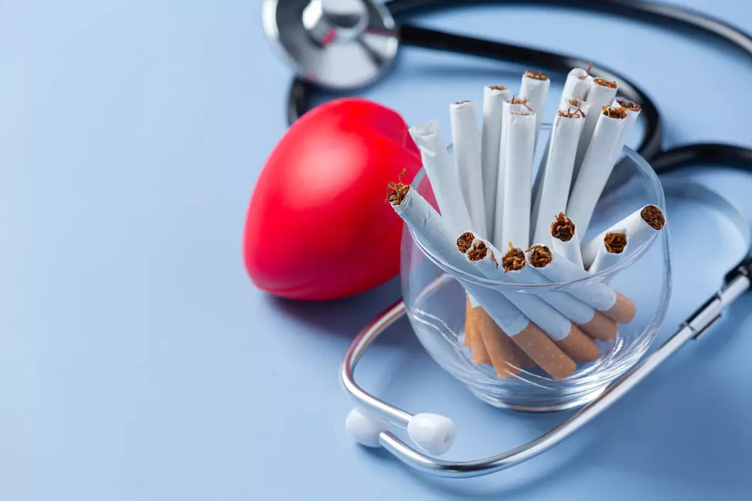 Hút thuốc lá làm gia tăng bệnh tim mạch